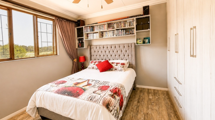3 Bedroom Property for Sale in The Coves North West